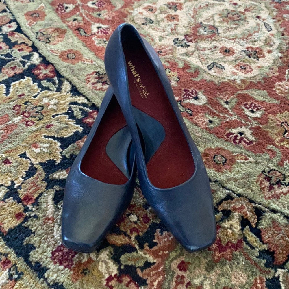 Aerosoles Navy Pumps